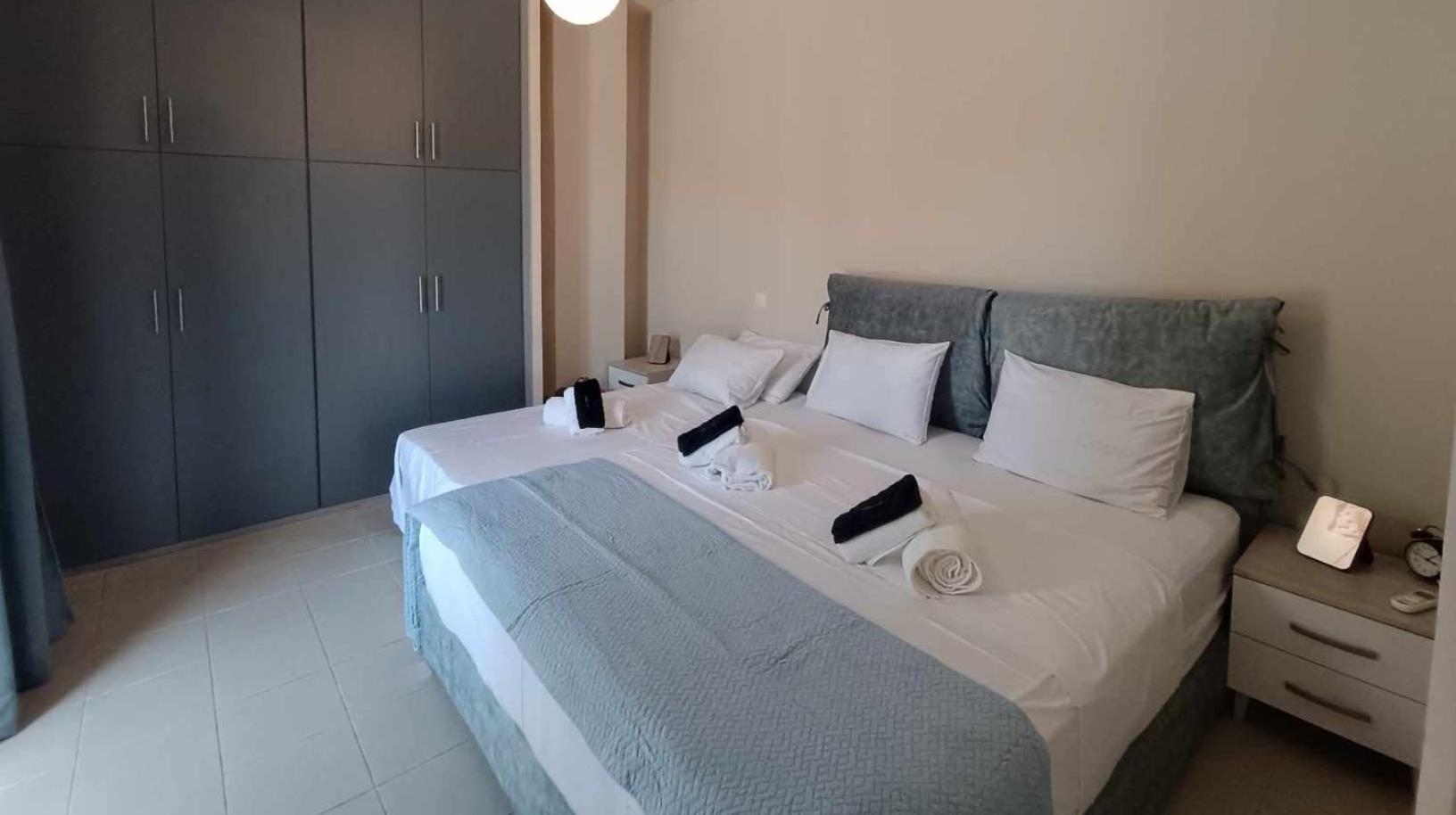 Thouria Agora Suites 2 Каламата Екстер'єр фото